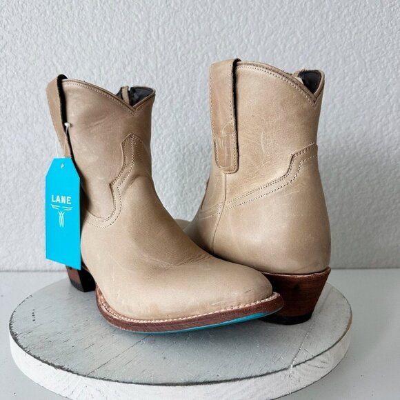 Lane Boots Shoes - Lane PLAIN JANE Tan Short Cowboy Boots Womens Sz 11 Western Leather Ankle Bootie